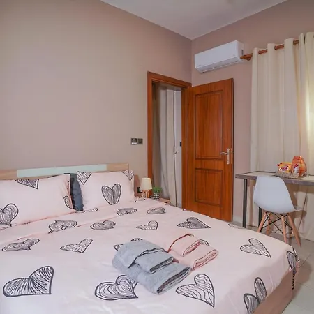 River Hush Apartament *
